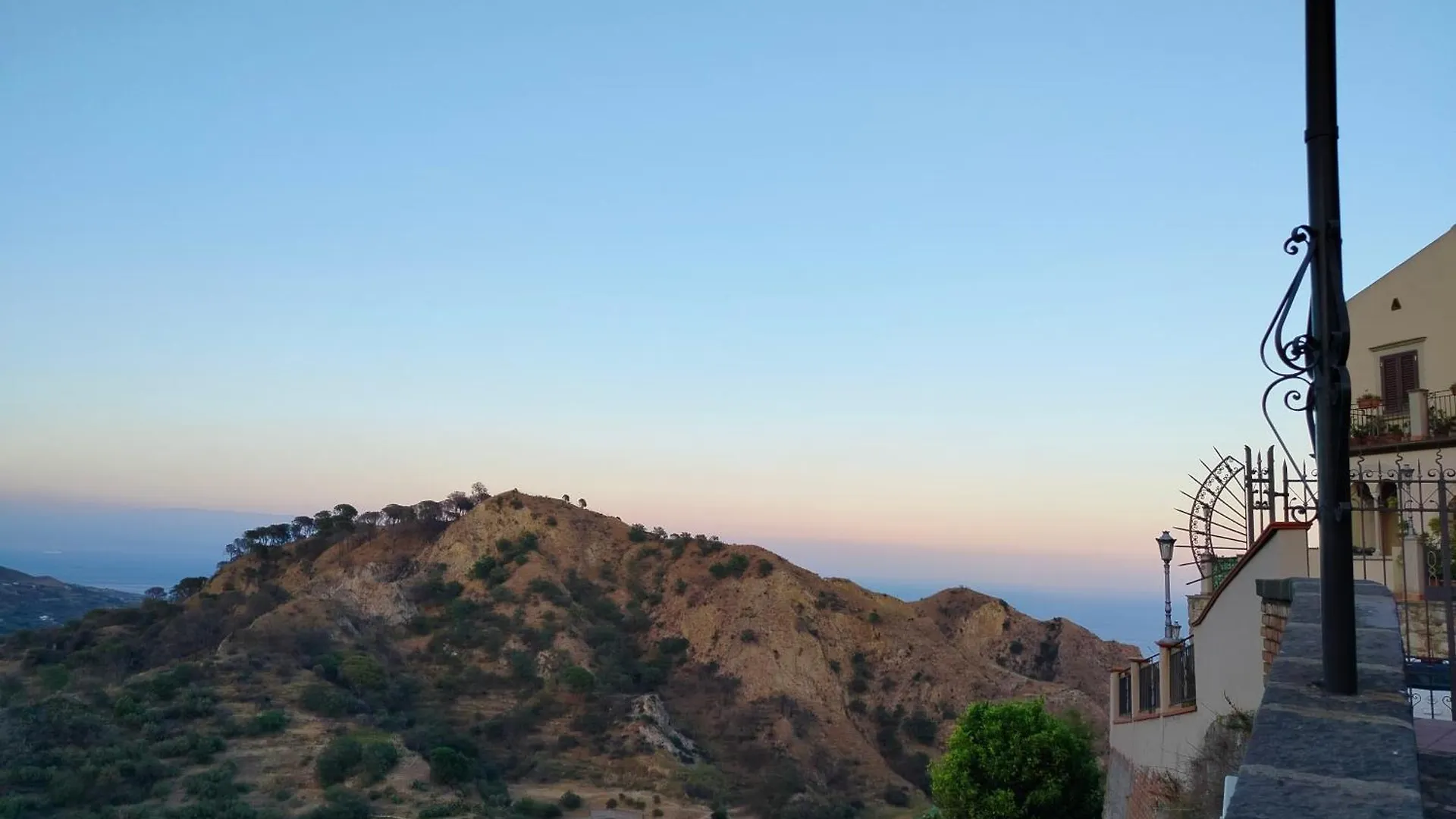 Holiday home Holiday House Casablanca Savoca