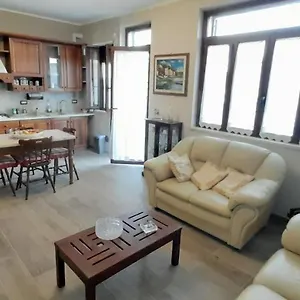 Appartamento Casa Stella, Savoca