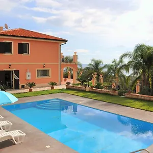 Villa Gramati, Savoca